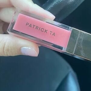 Patrick ta viral lopgloss